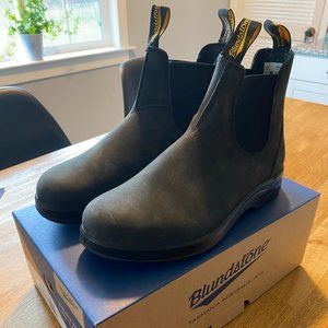 Blundstone 2055 Men's All-Terrain Chelsea Boots ~ Rustic Black (Size 9.5 US)